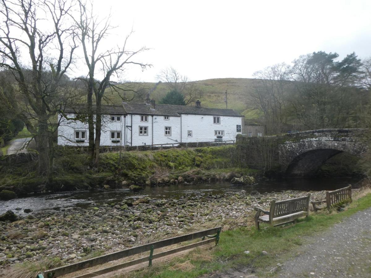 The George Inn Skipton Bagian luar foto